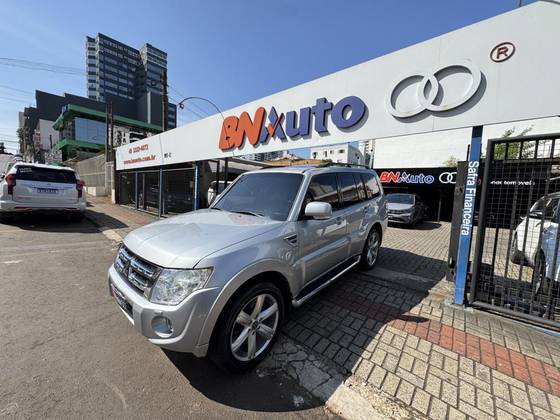 MITSUBISHI PAJERO FULL 3.2 HPE 4X4 16V TURBO INTERCOOLER DIESEL 4P AUTOMÁTICO